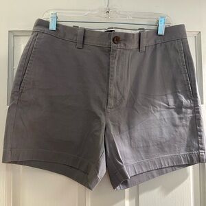 NWOT | Never Worn | Size 33 | 5” Flat Front | JCrew | Grey Shorts